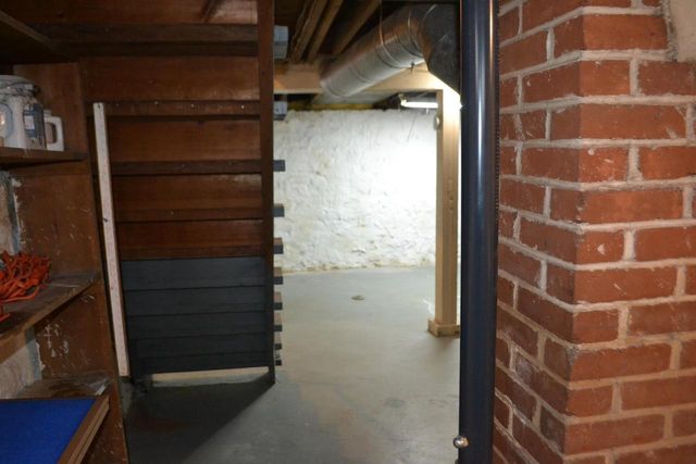 209 SEYMOUR STREET, Wausau, WI 54403