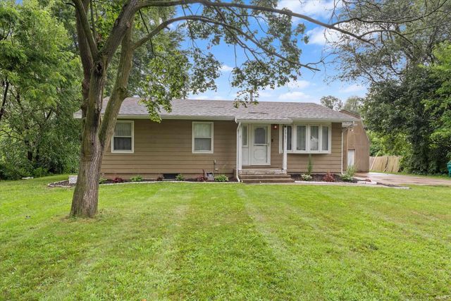 29671 Carolina Avenue, Elkhart, IN 46516