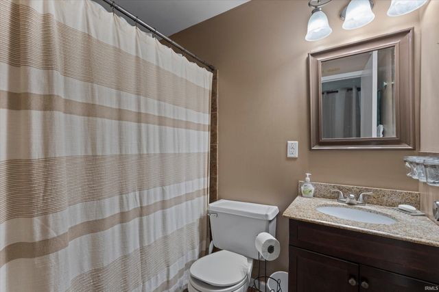 29671 Carolina Avenue, Elkhart, IN 46516