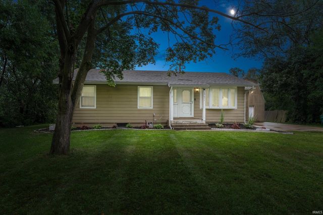 29671 Carolina Avenue, Elkhart, IN 46516