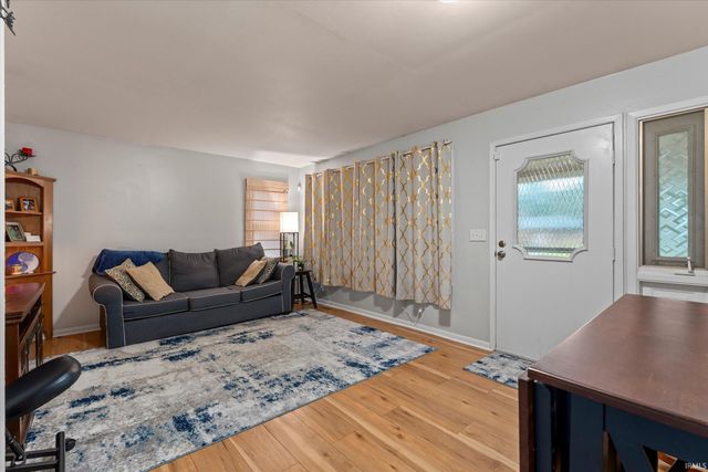 29671 Carolina Avenue, Elkhart, IN 46516