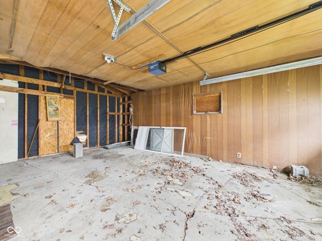105 Mohawk Court, Anderson, IN 46012