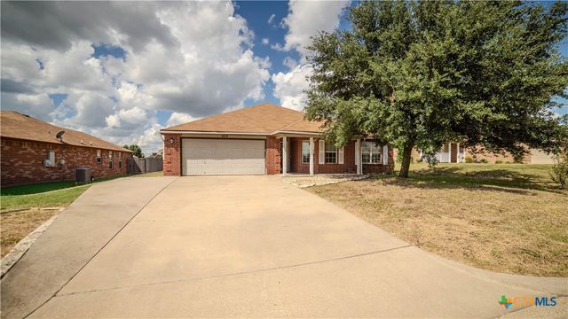 2112 Lincoln Court, Belton, TX 76513