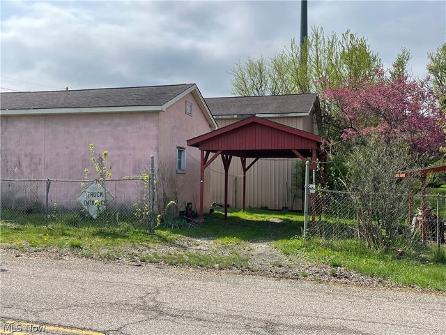 15571 Berlin Station Road, Berlin Center, OH 44401