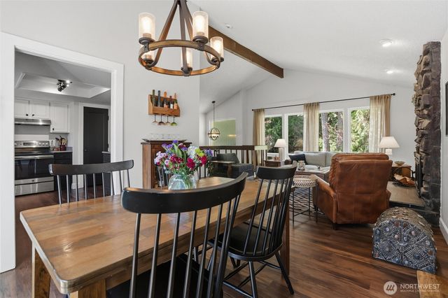 2065 Opdal Rd E, Port Orchard, WA 98366