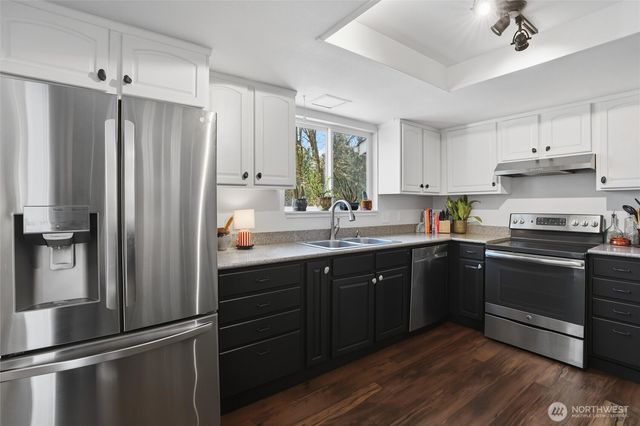 2065 Opdal Rd E, Port Orchard, WA 98366