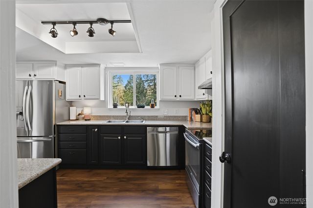 2065 Opdal Rd E, Port Orchard, WA 98366