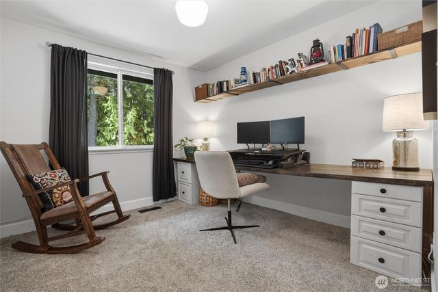 2065 Opdal Rd E, Port Orchard, WA 98366