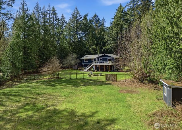 2065 Opdal Rd E, Port Orchard, WA 98366