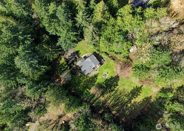 2065 Opdal Rd E, Port Orchard, WA 98366