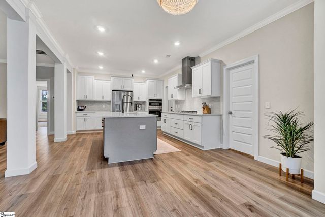 137 Rickys Path, Easley, SC 29642