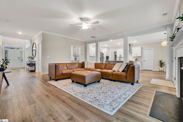 137 Rickys Path, Easley, SC 29642