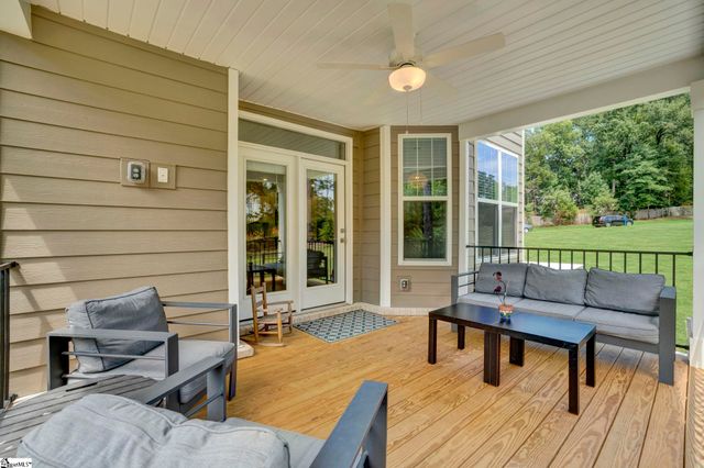 137 Rickys Path, Easley, SC 29642