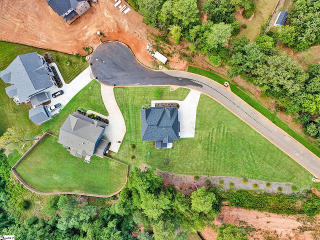 137 Rickys Path, Easley, SC 29642