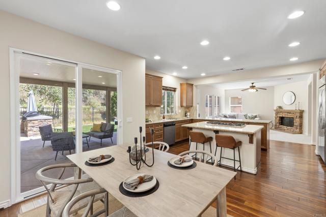 624 Weatherstone Way, San Marcos, CA 92078
