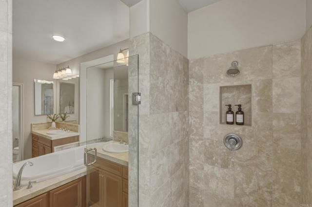 624 Weatherstone Way, San Marcos, CA 92078