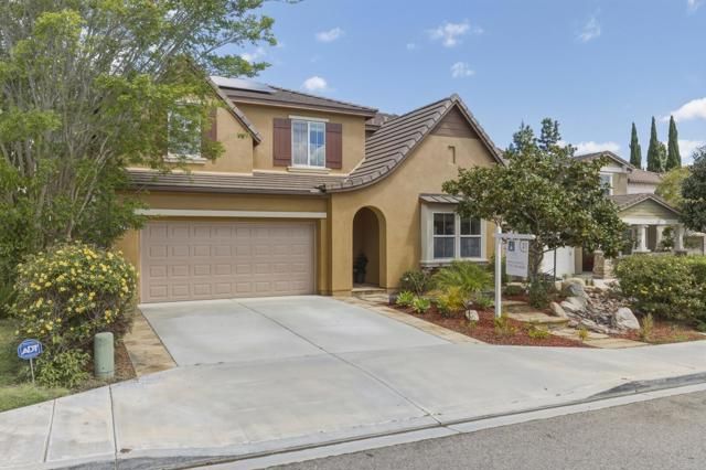 624 Weatherstone Way, San Marcos, CA 92078