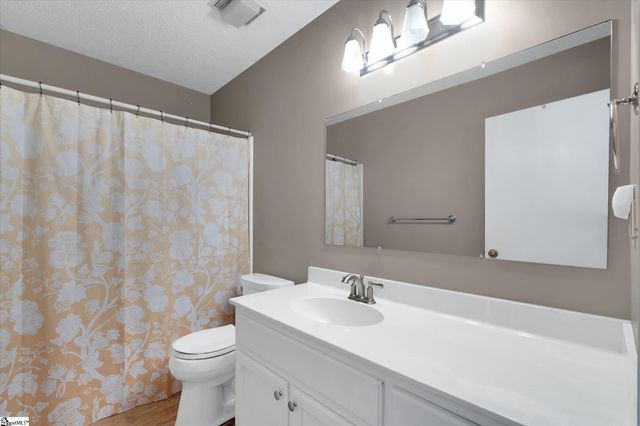 212 Lakeside Circle, Greenville, SC 29615