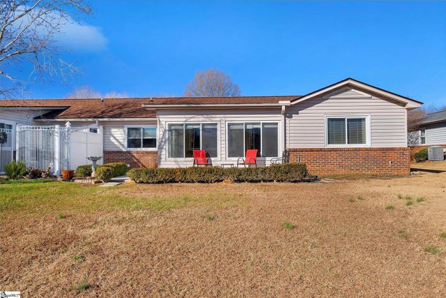 212 Lakeside Circle, Greenville, SC 29615