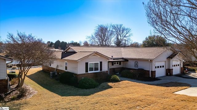 212 Lakeside Circle, Greenville, SC 29615