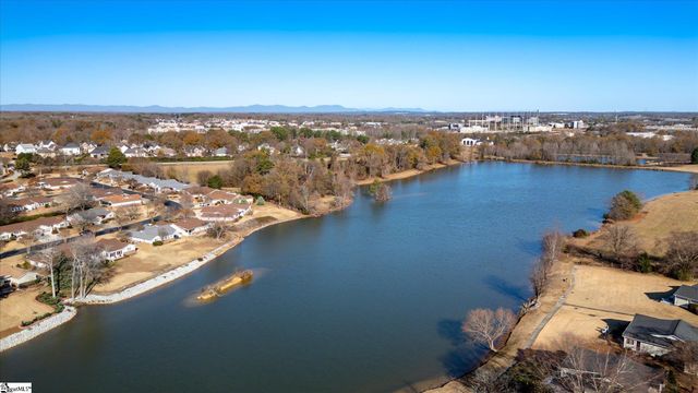 212 Lakeside Circle, Greenville, SC 29615