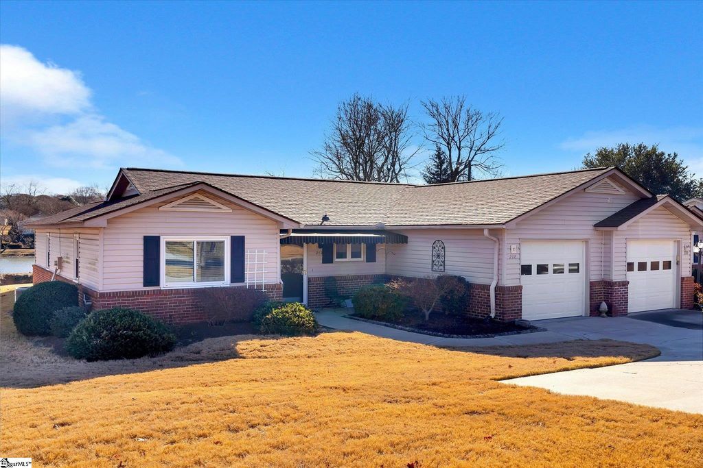 212 Lakeside Circle, Greenville, SC 29615