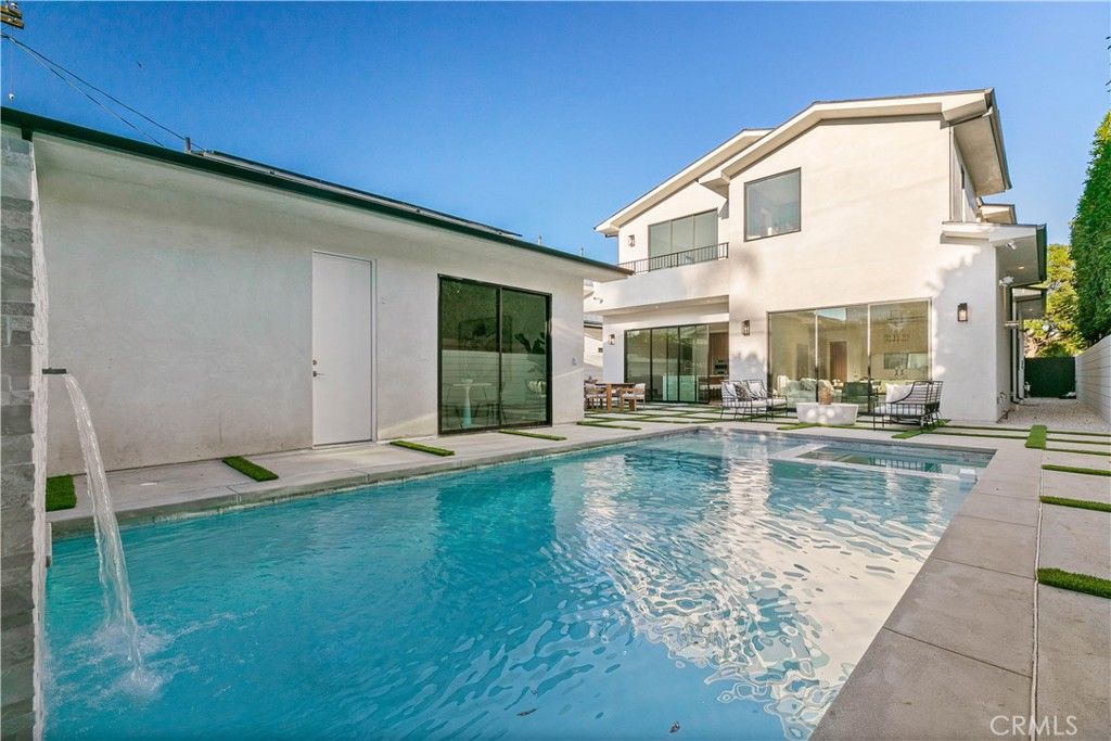 4437 Calhoun Avenue, Sherman Oaks, CA 91423 — photo 4
