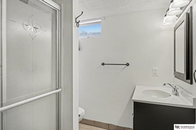 6870 Fremont Street, Lincoln, NE 68507