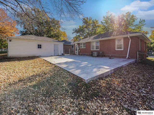 6870 Fremont Street, Lincoln, NE 68507