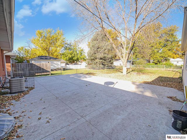 6870 Fremont Street, Lincoln, NE 68507
