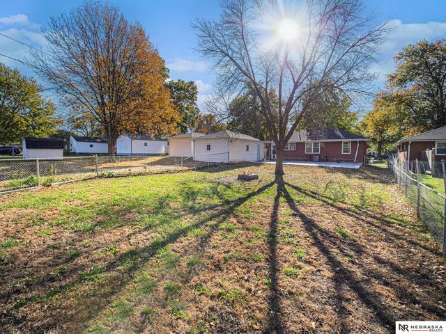 6870 Fremont Street, Lincoln, NE 68507