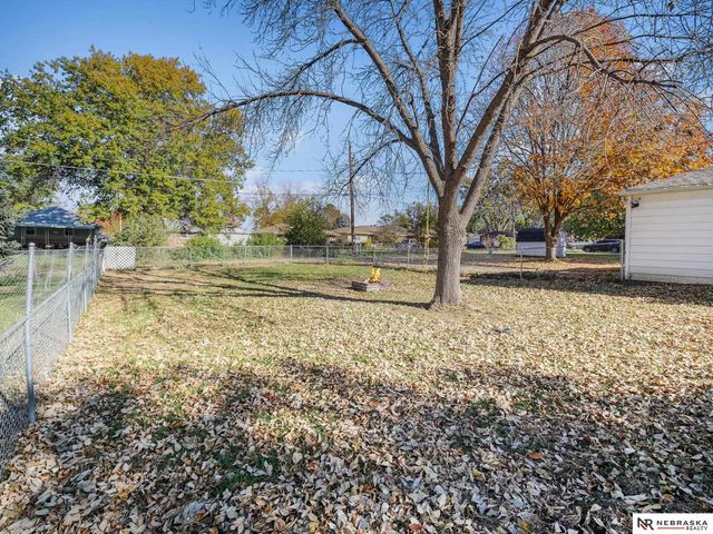 6870 Fremont Street, Lincoln, NE 68507