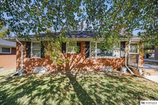 6870 Fremont Street, Lincoln, NE 68507