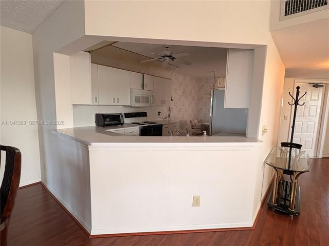 2602 NW 103rd Ave 401, Sunrise, FL 33322