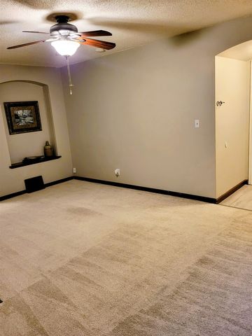 1282 S Minneapolis, Wichita, KS 67211