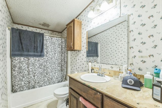 47 Turner Drive, Los Lunas, NM 87031