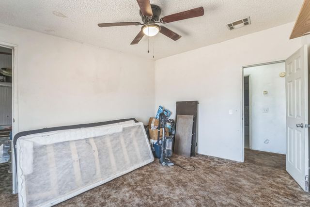 47 Turner Drive, Los Lunas, NM 87031