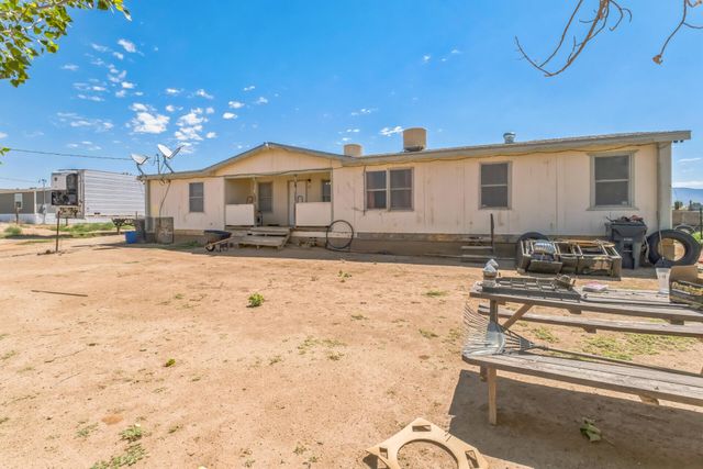 47 Turner Drive, Los Lunas, NM 87031