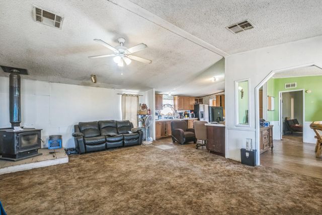 47 Turner Drive, Los Lunas, NM 87031