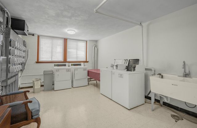 3522 Harriet Avenue 106, Minneapolis, MN 55408