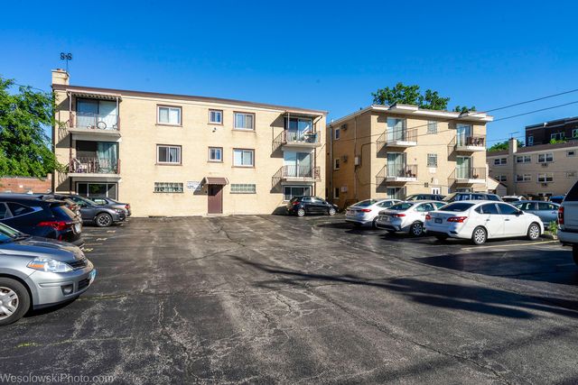 915 Graceland Avenue 1C, Des Plaines, IL 60016