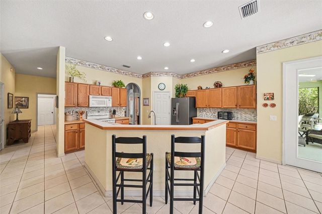16731 SE 181ST TERRACE, Weirsdale, FL 32195