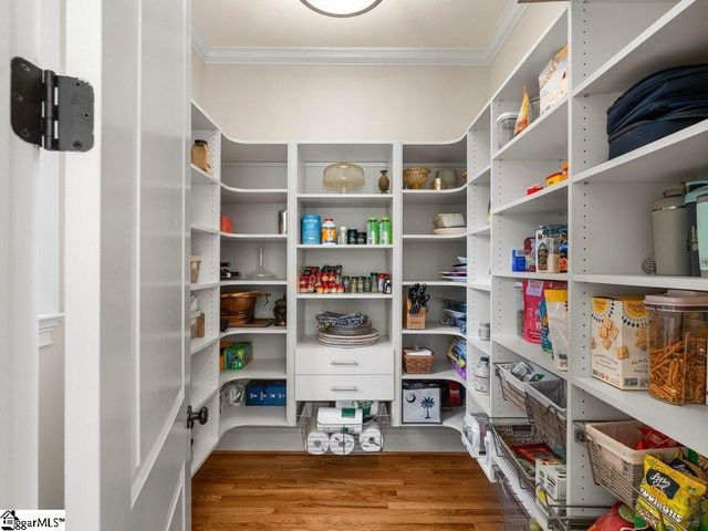 612 Brixton Circle, Simpsonville, SC 29681