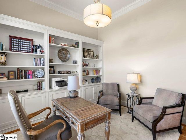 612 Brixton Circle, Simpsonville, SC 29681