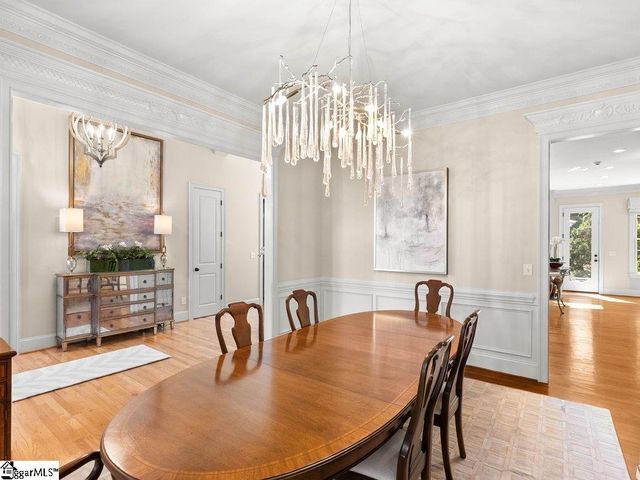 612 Brixton Circle, Simpsonville, SC 29681