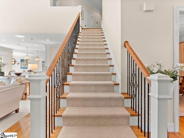 612 Brixton Circle, Simpsonville, SC 29681