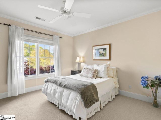 612 Brixton Circle, Simpsonville, SC 29681