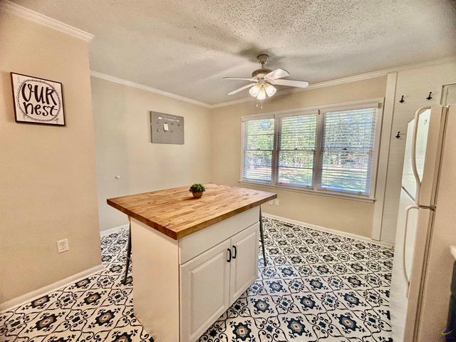 203 Woodland Drive, Warner Robins, GA 31088
