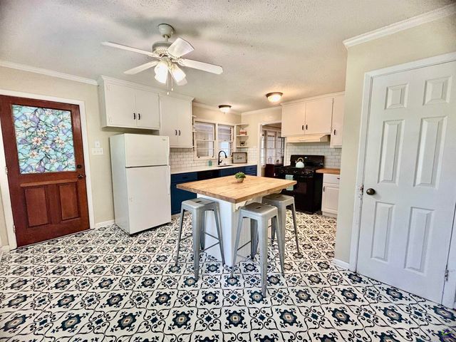 203 Woodland Drive, Warner Robins, GA 31088