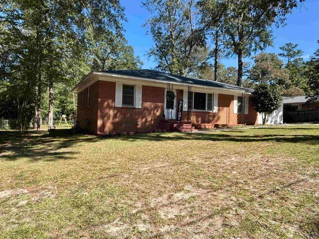 203 Woodland Drive, Warner Robins, GA 31088